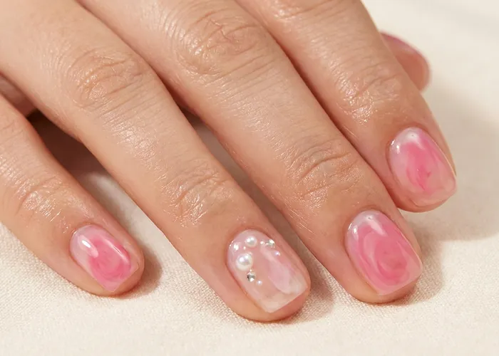 Jelly Nails: How To DIY The "Gimme Gummy" Candy-Glass Manicure